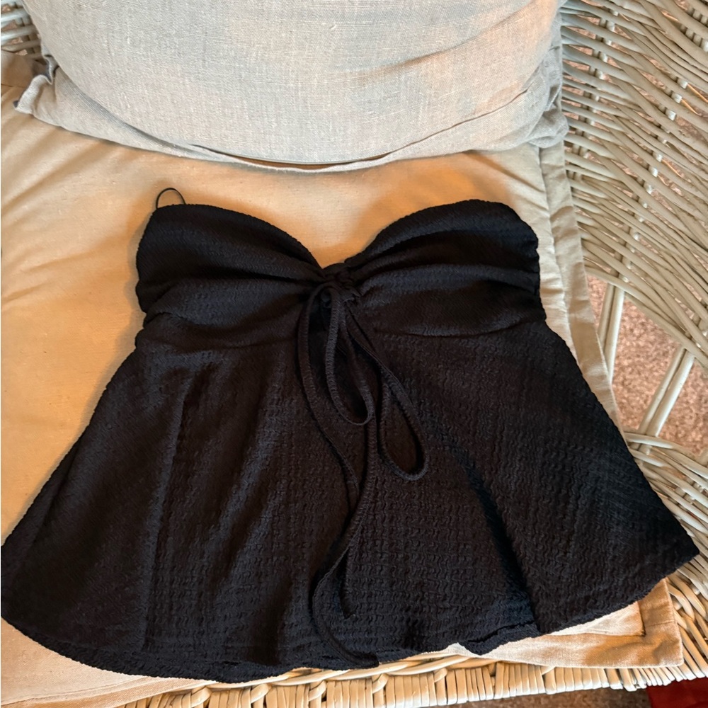 SHEIN Black Textured Crop Top